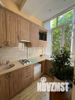 Студия квартира, посуточно, 25м2, 2/4 этаж