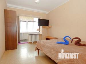 2-к квартира, посуточно, 60м2, 1/1 этаж