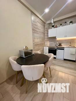 2-к квартира, посуточно, 45м2, 7/13 этаж