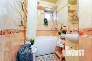 3-к квартира, посуточно, 100м2, 1/3 этаж