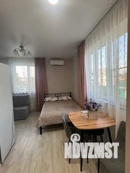 Студия квартира, посуточно, 19м2, 3/3 этаж