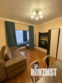 1-к квартира, посуточно, 32м2, 4/10 этаж