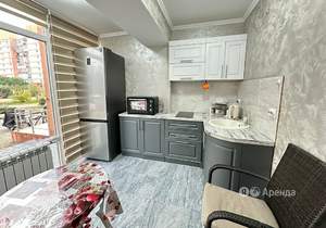 Студия квартира, на длительный срок, 73м2, 1/9 этаж