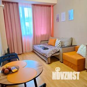Студия квартира, посуточно, 25м2, 4/9 этаж