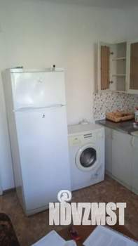 1-к квартира, посуточно, 42м2, 1/12 этаж