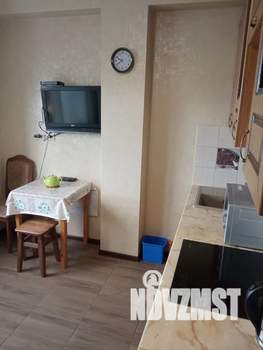 1-к квартира, посуточно, 40м2, 3/5 этаж