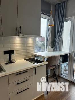 Студия квартира, посуточно, 30м2, 3/3 этаж