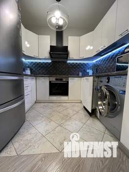 2-к квартира, посуточно, 42м2, 10/20 этаж