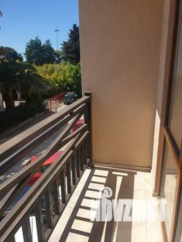 Студия квартира, посуточно, 35м2, 2/4 этаж