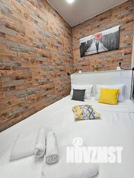 Студия квартира, посуточно, 25м2, 1/13 этаж