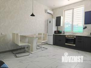 Студия квартира, посуточно, 30м2, 1/2 этаж