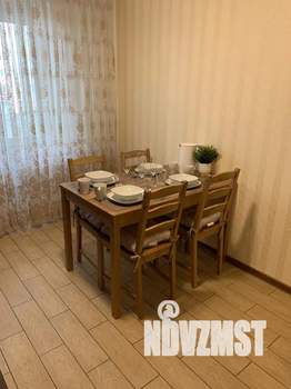 1-к квартира, посуточно, 57м2, 2/9 этаж