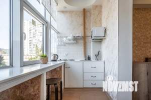 1-к квартира, посуточно, 27м2, 2/17 этаж