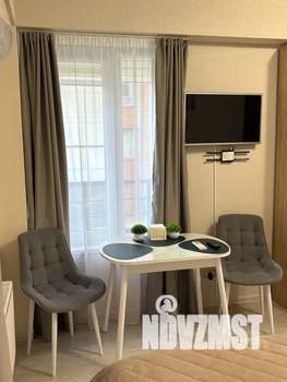 Студия квартира, посуточно, 28м2, 2/13 этаж