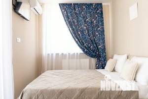 2-к квартира, посуточно, 47м2, 1/1 этаж