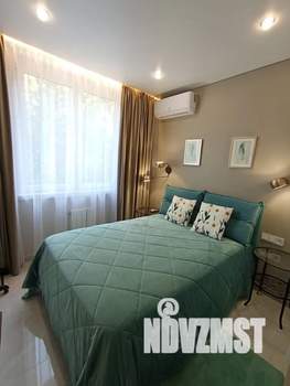 1-к квартира, посуточно, 40м2, 5/18 этаж