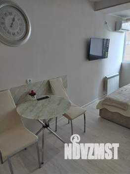 Студия квартира, посуточно, 20м2, 2/5 этаж