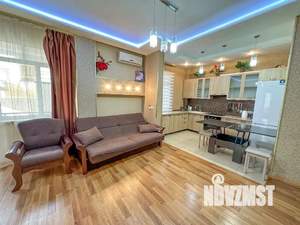 3-к квартира, посуточно, 60м2, 1/1 этаж