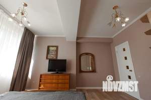 3-к квартира, посуточно, 80м2, 1/1 этаж