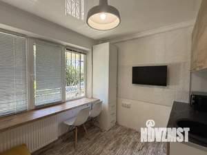 1-к квартира, посуточно, 13м2, 1/1 этаж