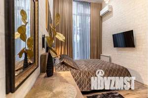 3-к квартира, посуточно, 48м2, 1/19 этаж