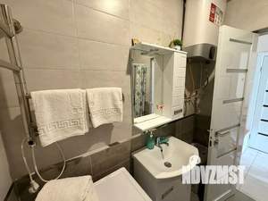 1-к квартира, посуточно, 40м2, 8/10 этаж