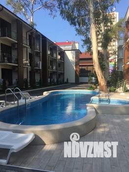 Студия квартира, посуточно, 25м2, 1/3 этаж