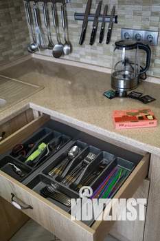 1-к квартира, посуточно, 63м2, 1/2 этаж