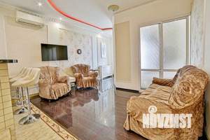 1-к квартира, посуточно, 60м2, 1/1 этаж