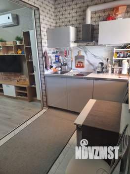 Студия квартира, посуточно, 30м2, 1/6 этаж