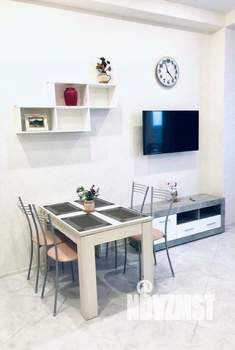 1-к квартира, посуточно, 32м2, 3/6 этаж