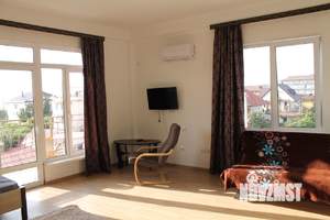 1-к квартира, посуточно, 45м2, 3/3 этаж