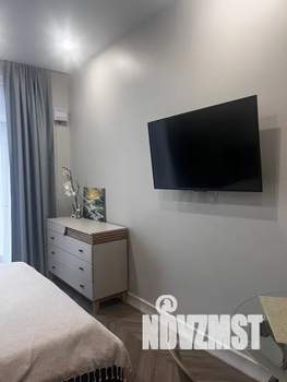 Студия квартира, посуточно, 30м2, 13/20 этаж