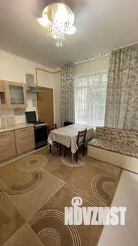 2-к квартира, на длительный срок, 30м2, 1/3 этаж