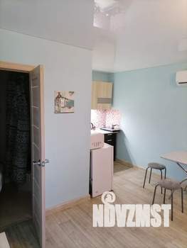 Студия квартира, посуточно, 27м2, 1/12 этаж