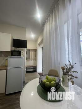 Студия квартира, посуточно, 30м2, 1/3 этаж