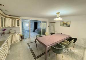 4-к квартира, на длительный срок, 274м2, 1/6 этаж