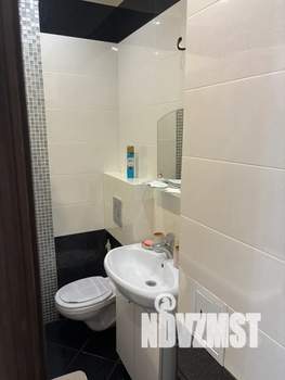 Студия квартира, посуточно, 35м2, 5/8 этаж