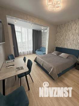 Студия квартира, посуточно, 30м2, 10/17 этаж
