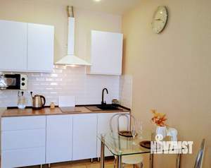 Студия квартира, посуточно, 32м2, 4/21 этаж