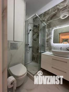 1-к квартира, посуточно, 42м2, 8/19 этаж