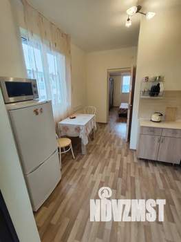 1-к квартира, посуточно, 30м2, 3/3 этаж