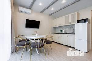 3-к квартира, посуточно, 68м2, 1/3 этаж