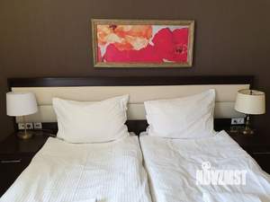 1-к квартира, посуточно, 50м2, 1/1 этаж