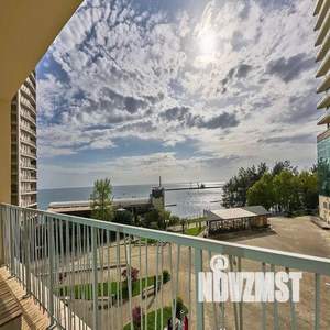 1-к квартира, посуточно, 67м2, 3/15 этаж