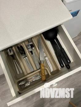 Студия квартира, посуточно, 35м2, 1/5 этаж