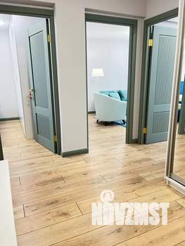3-к квартира, посуточно, 68м2, 1/5 этаж