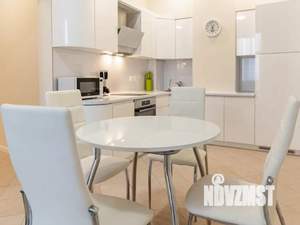 2-к квартира, посуточно, 69м2, 10/17 этаж