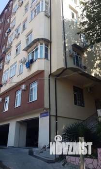 Студия квартира, посуточно, 35м2, 1/8 этаж