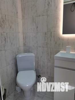 Студия квартира, посуточно, 40м2, 2/2 этаж